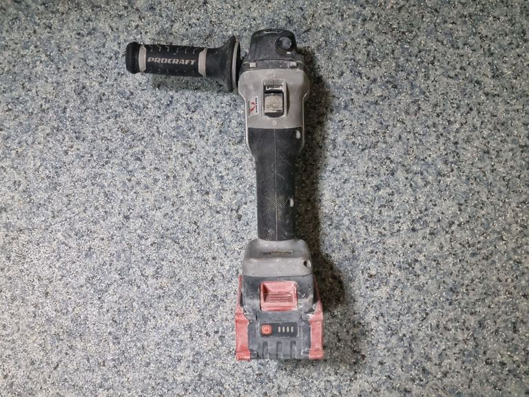 Купити Procraft ag125a + 1акб + зп Б/У