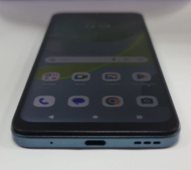 Оголошення Motorola moto e13 2/64gb Б/У