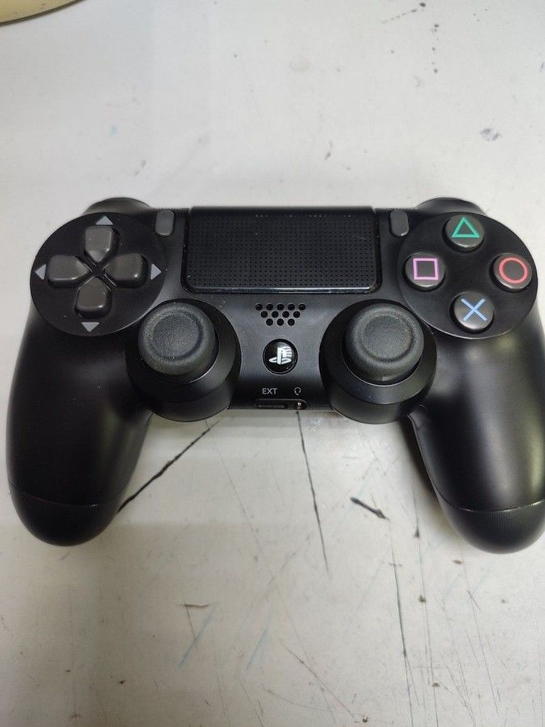 Купить Sony dualshock 4 v2 Б/У