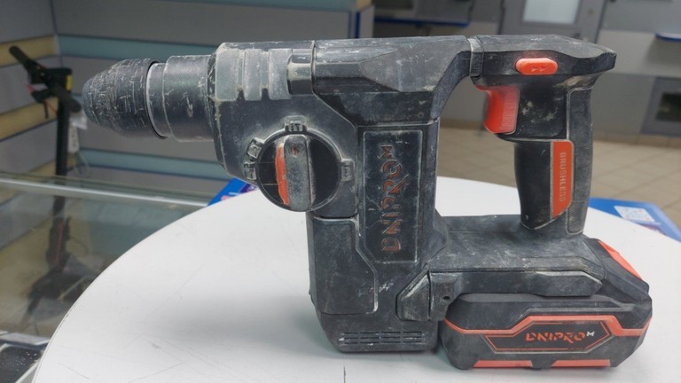 Оголошення Dnipro-M dhr-202bc ultra 1акб 4ah зп Б/У