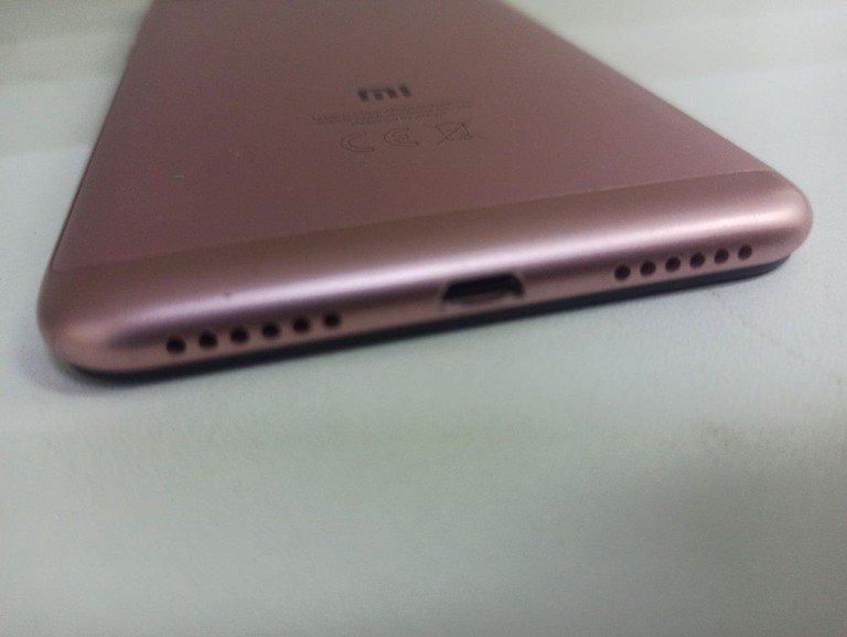 Дешево Xiaomi Redmi Note 6 Pro 4/64GB Black з ломбарду