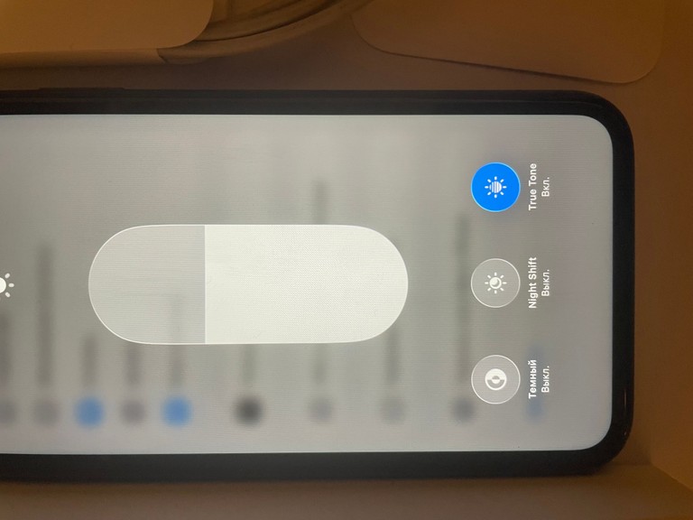 Apple iPhone 11 64GB Black Slim Box (MHDA3) Код:null. Зображення 6