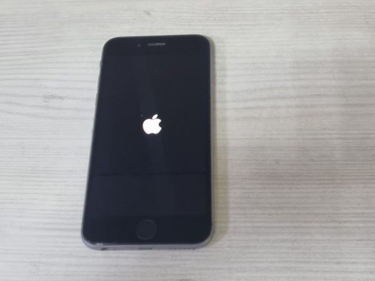 Дешево Apple iphone 6s 64gb з ломбарду