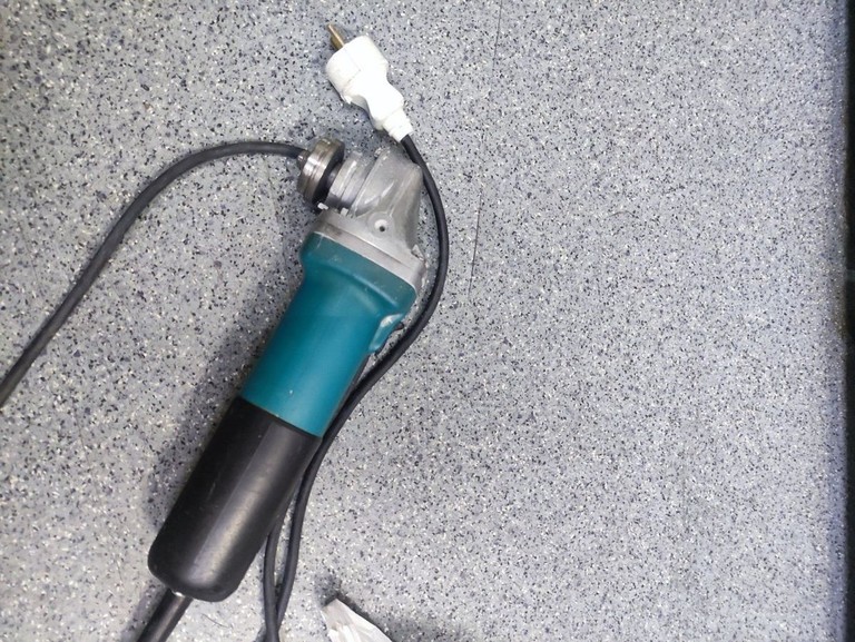 Объявление Makita 9558HN Б/У
