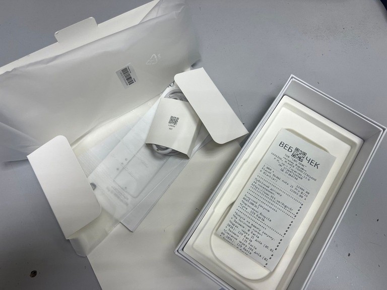 Дешево Xiaomi Redmi Note 15 Pro 4G 8/256GB Glacier Blue з ломбарду