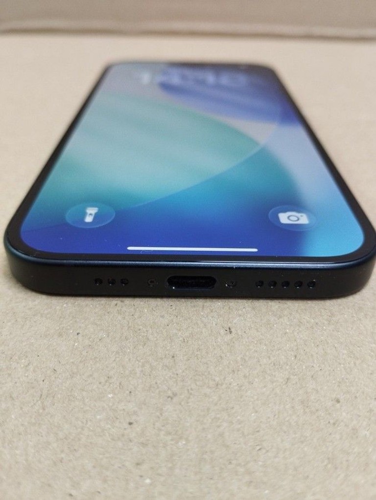 Розпродаж Apple iPhone 15 128GB Green, продавець Техноскарб
