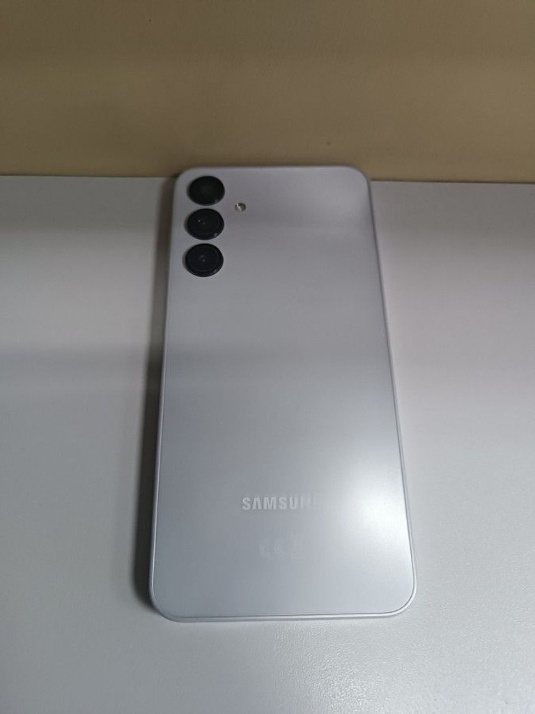 Оголошення Samsung galaxy a16 4/128gb Б/У