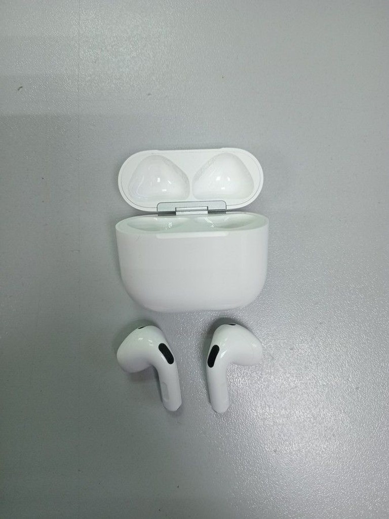 Оголошення Apple airpods 4 with active noise cancellation Б/У
