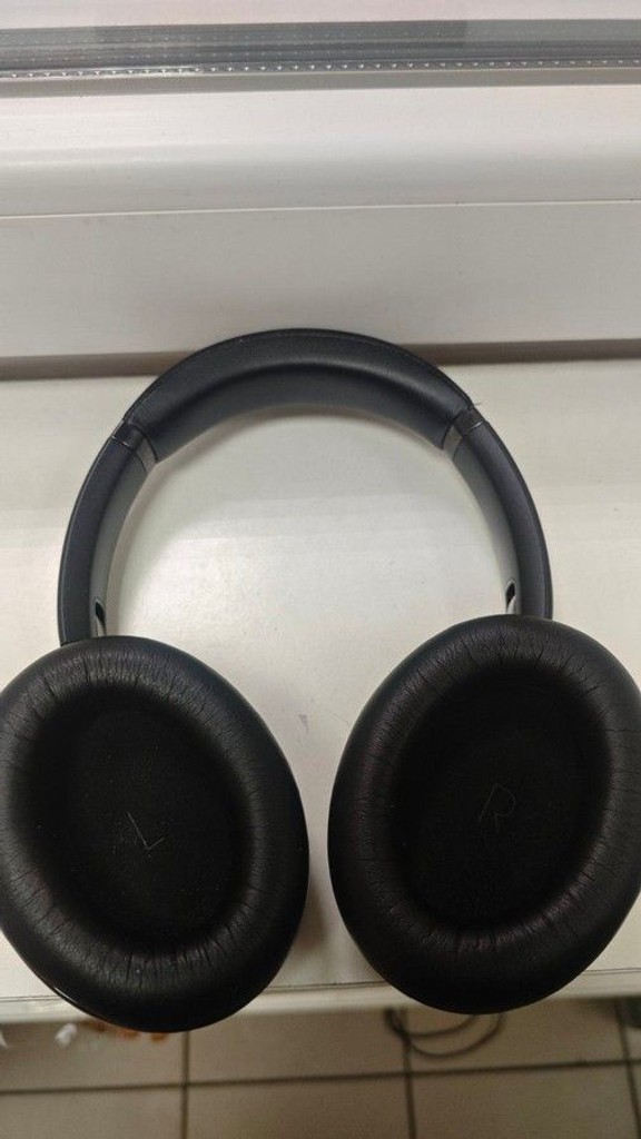 Дешево Jbl tour one m2 з ломбарду