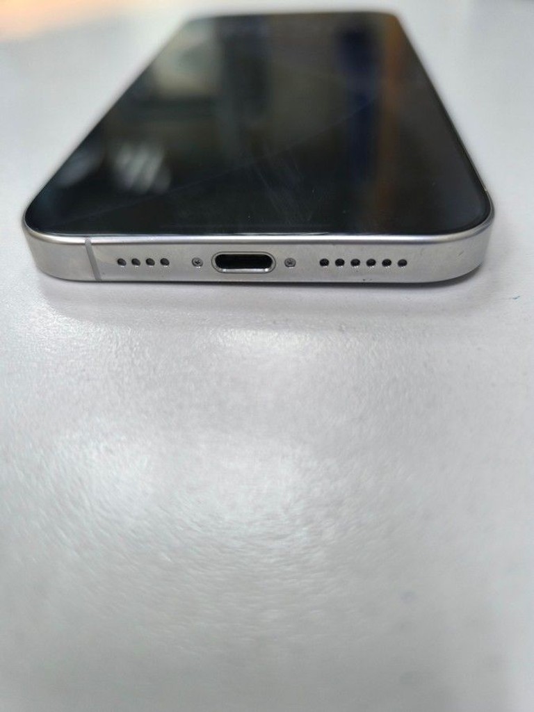 Apple iphone 16 pro max 256gb Код:01-201005907. Зображення 5