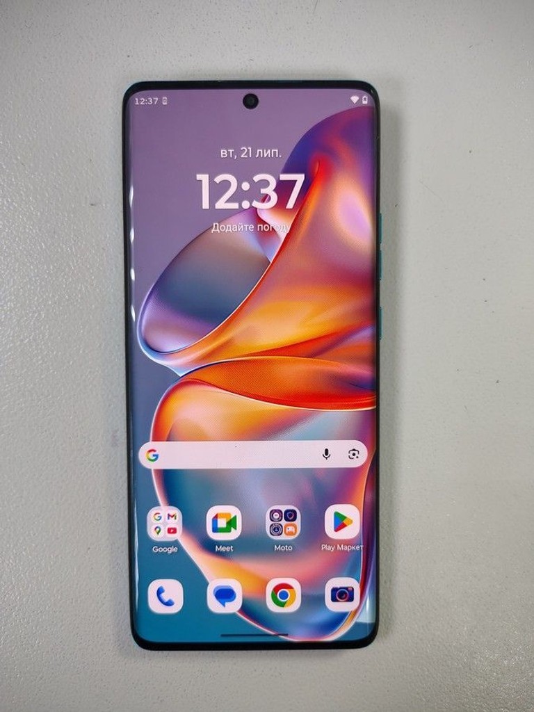 Дешиво Motorola edge 50 pro 12/512gb с ломбарда