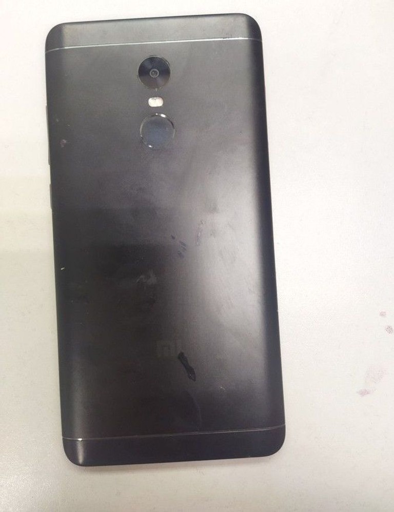 Дешево Xiaomi redmi note 4 3/32gb з ломбарду