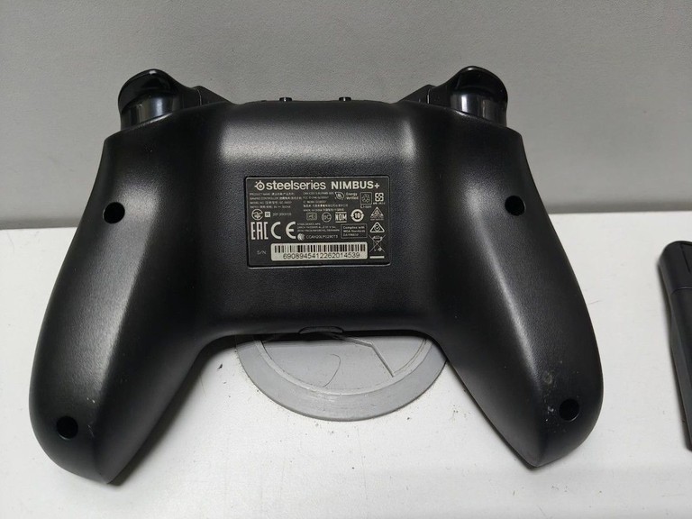 Steelseries nimbus+ wireless gaming controller Код:01-201041716. Изображение 6