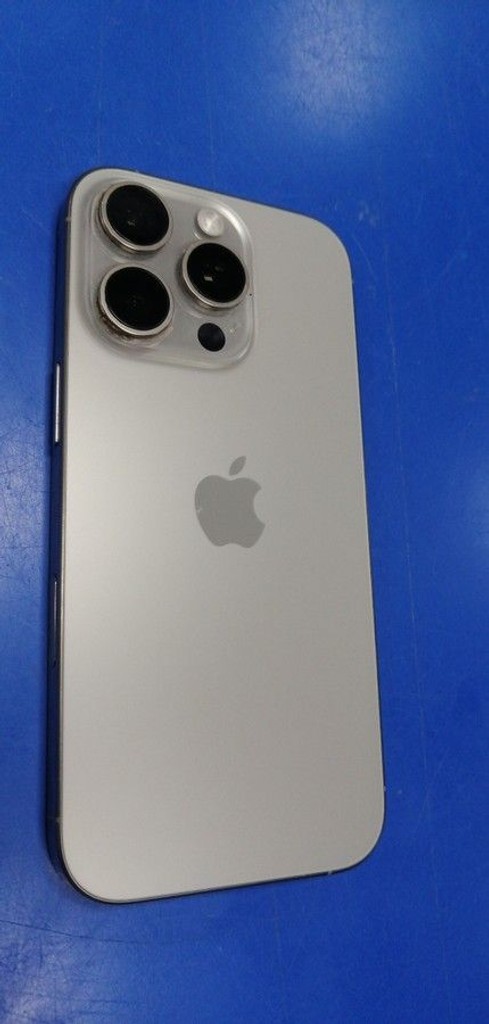 Apple iphone 16 pro 256gb Код:01-201045445. Зображення 8