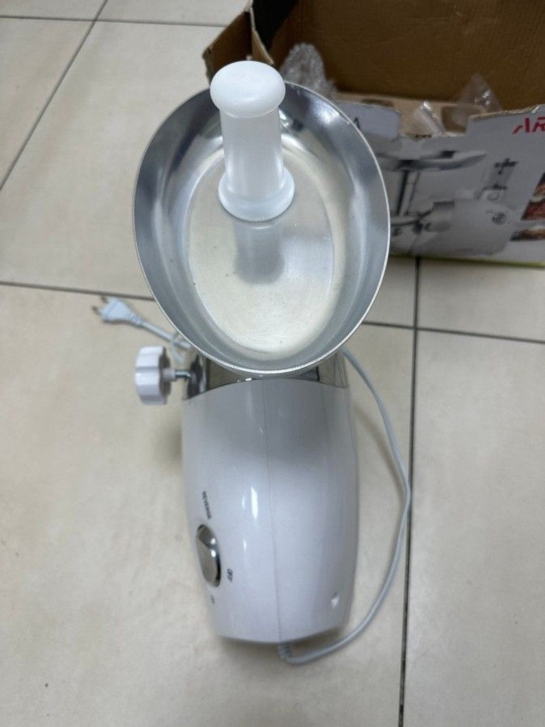 Оголошення Ardesto MGA-2000W Б/У
