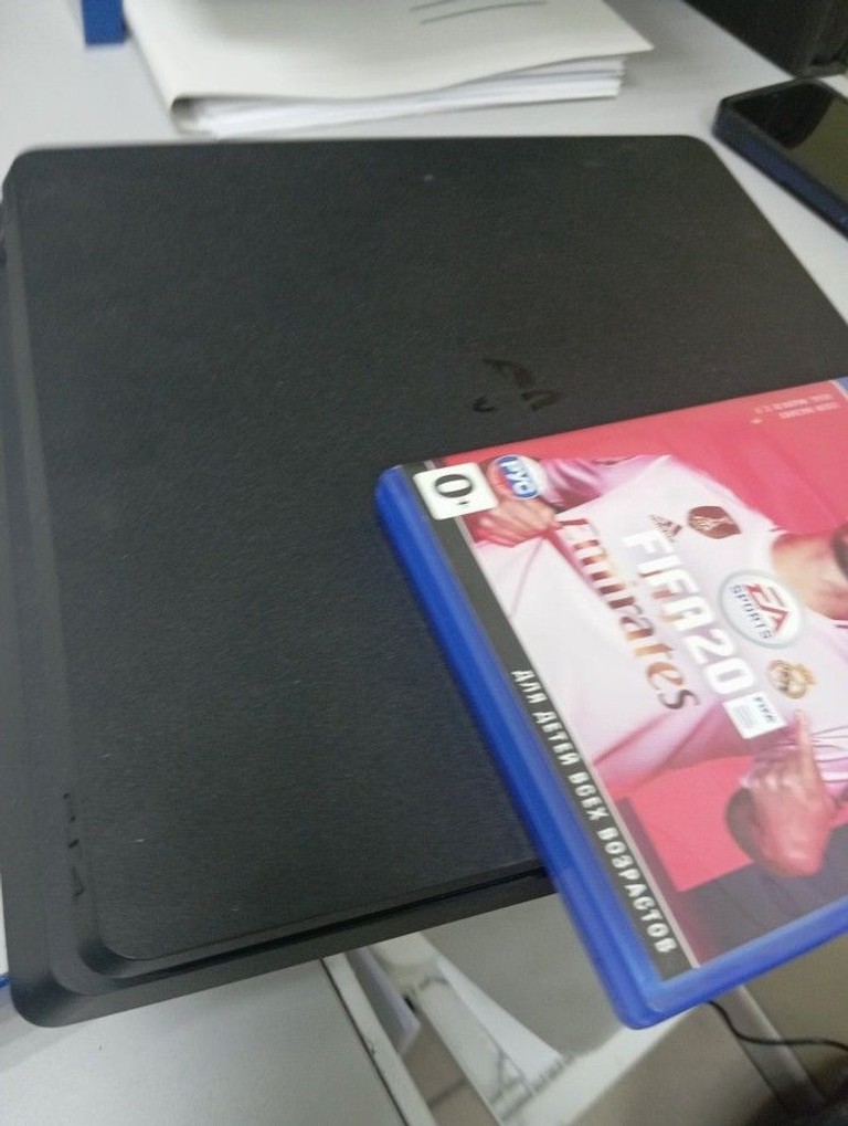 Купити Sony playstation 4 slim 500gb Б/У
