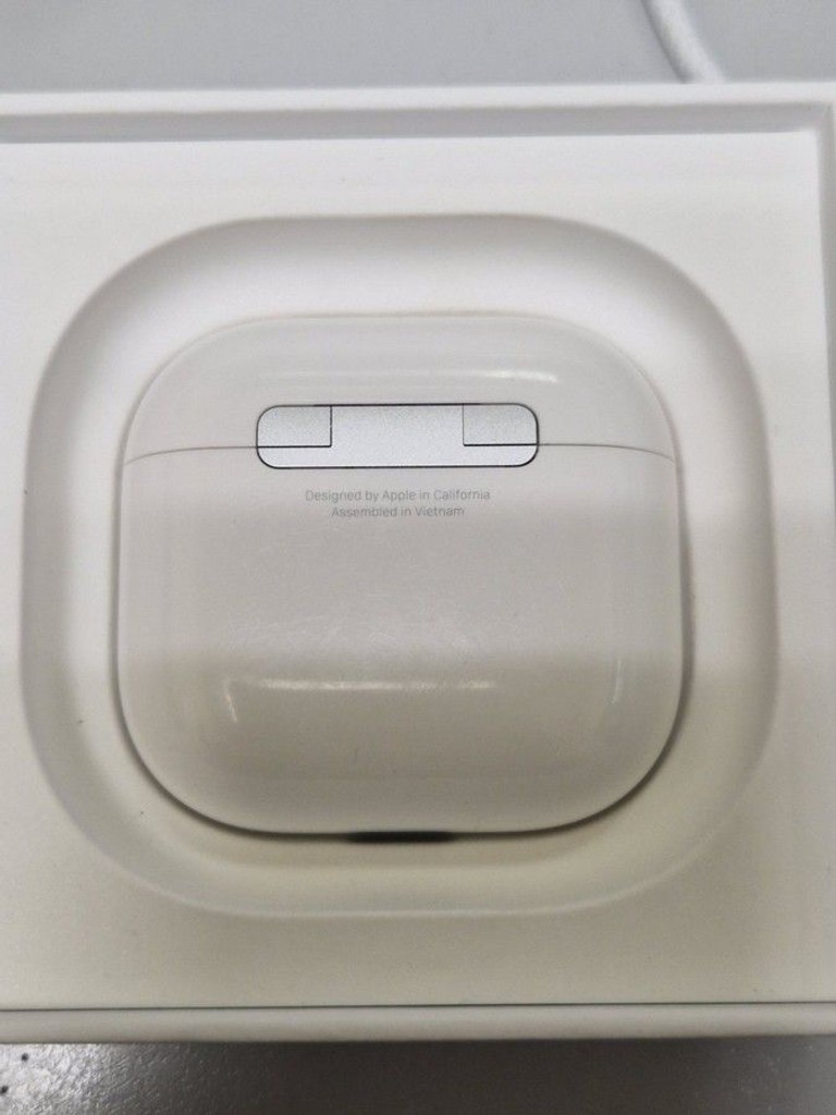 Оголошення Apple airpods 4 Б/У