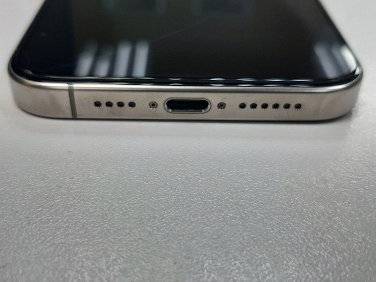 Дешиво Apple iphone 15 pro max 256gb с ломбарда