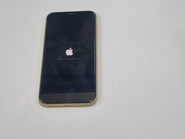 Apple iphone 11 64gb Код:01-201152308. Изображение 5
