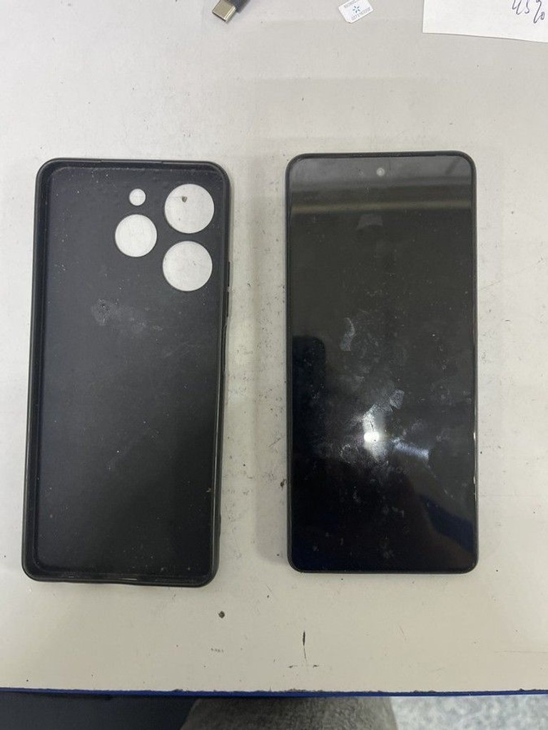 Дешиво Tecno spark 10 pro 8/128gb с ломбарда