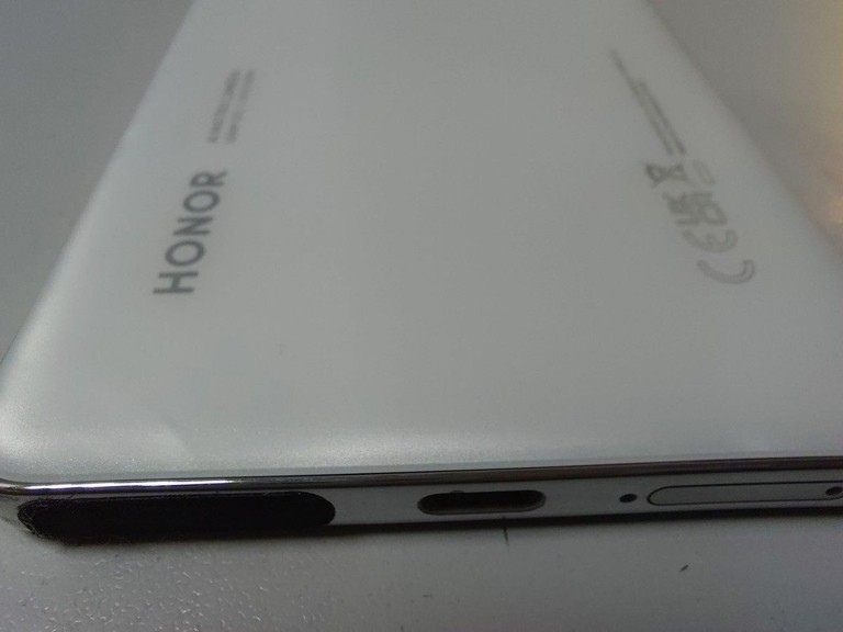 Дешево Honor 200 Pro 12/512GB White з ломбарду