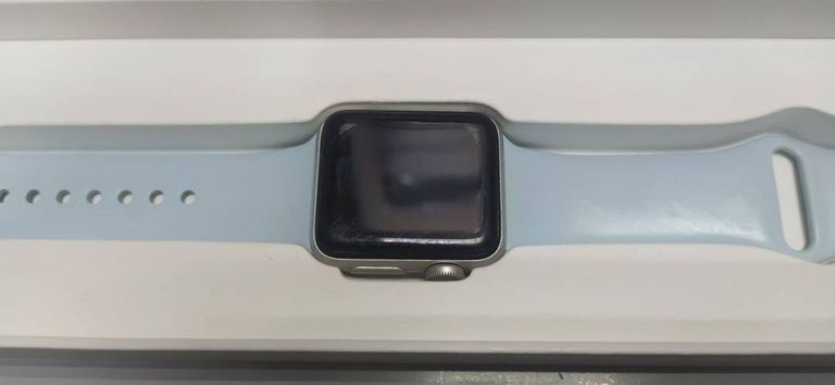 Apple watch series 3 38mm aluminum case