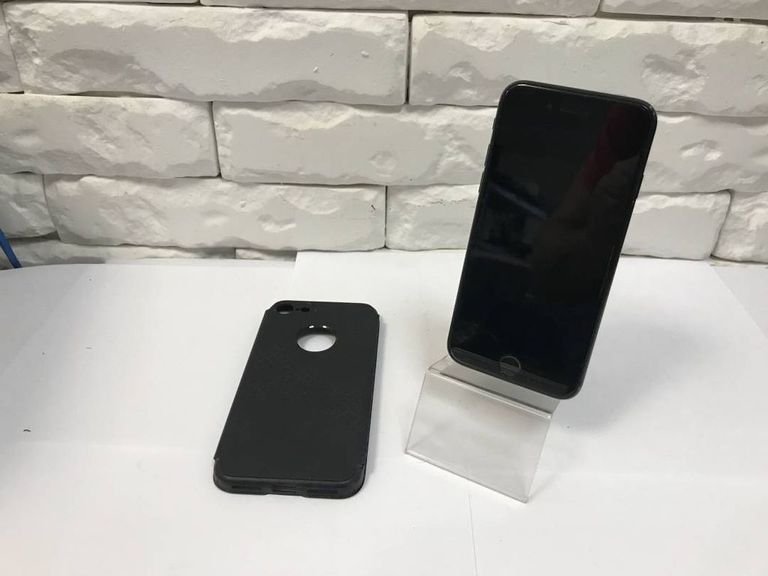 Купити Apple iphone 7 32gb Б/У