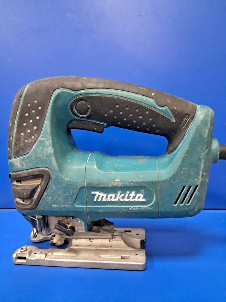 Makita 4350FCT