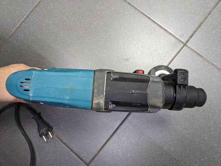 Makita HR2470