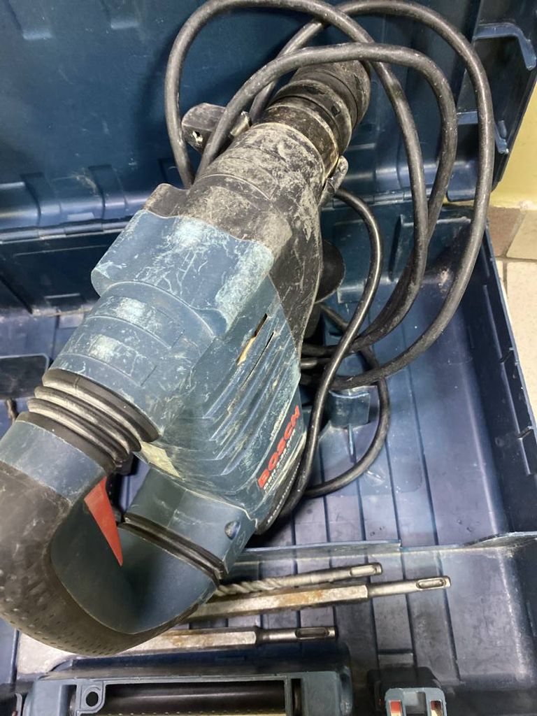 Дешиво Bosch gbh 3-28 dfr professional с ломбарда