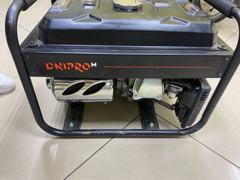 Дешево Dnipro-M gx-30e з ломбарду