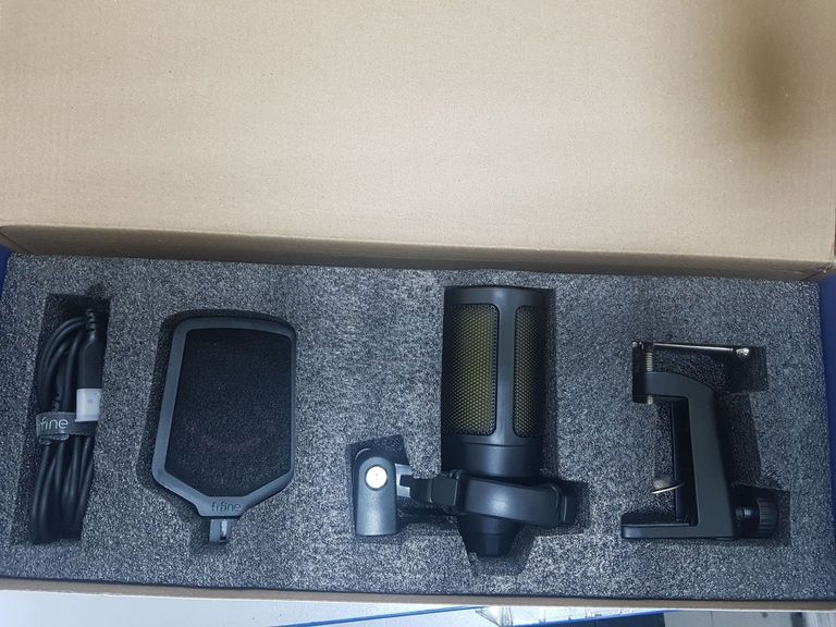 Розпродаж Fifine A6T, продавець Техноскарб