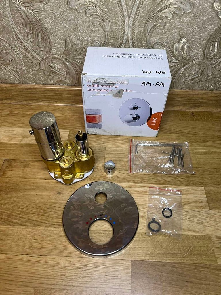 Купить Змішувач прихованого монтажу для ванни та душу AM.PM Like F8085500 Б/У