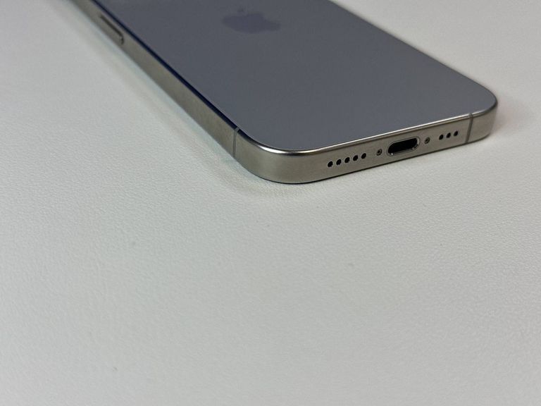 Apple iphone 15 pro 256gb Код:01-200600366. Зображення 12