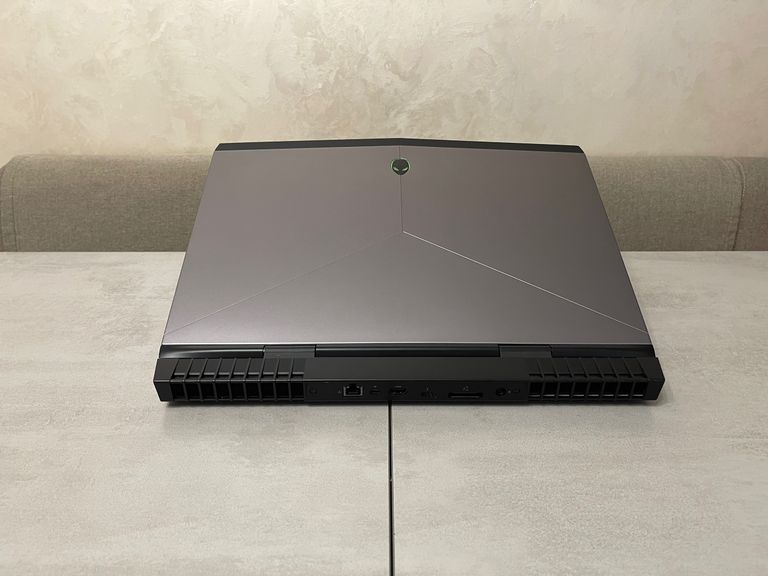 Ігровий ноутбук Dell Alienware 17 R4/i7/16GB/512GB+1TB/GTX 1070 8GB Код:null. Изображение 7