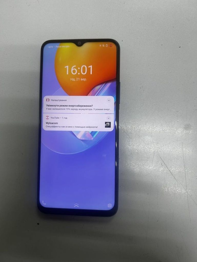 Купити Vivo y31 4/128gb Б/У