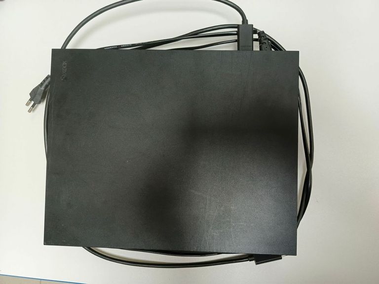 Microsoft Xbox One X 1TB White Код:01-200758026. Изображение 6