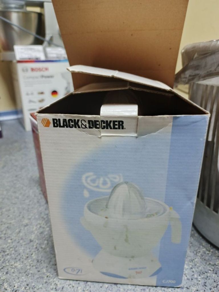 Дешево Black & Decker cj700 з ломбарду