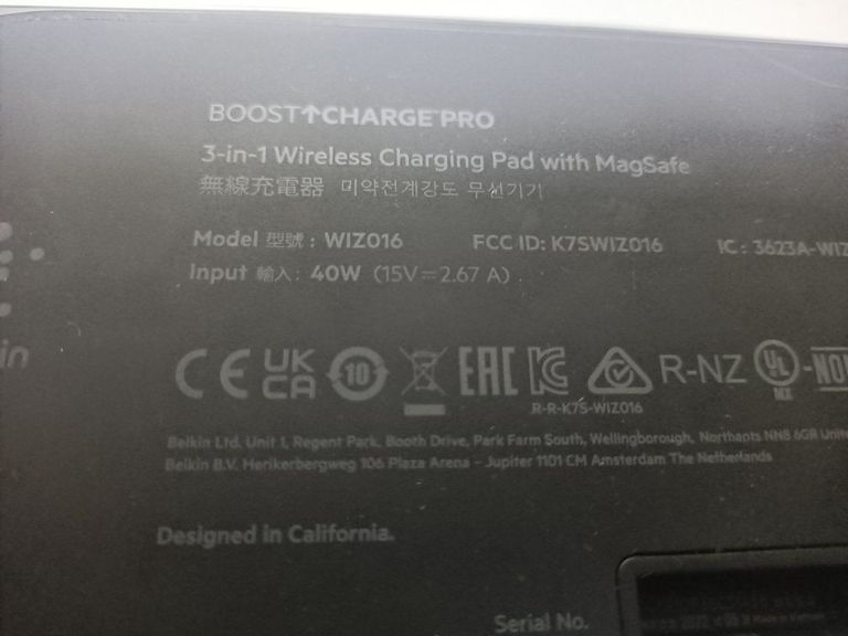 Объявление Belkin boost charge pro 3-in-1 wireless charging pad with magsafe Б/У