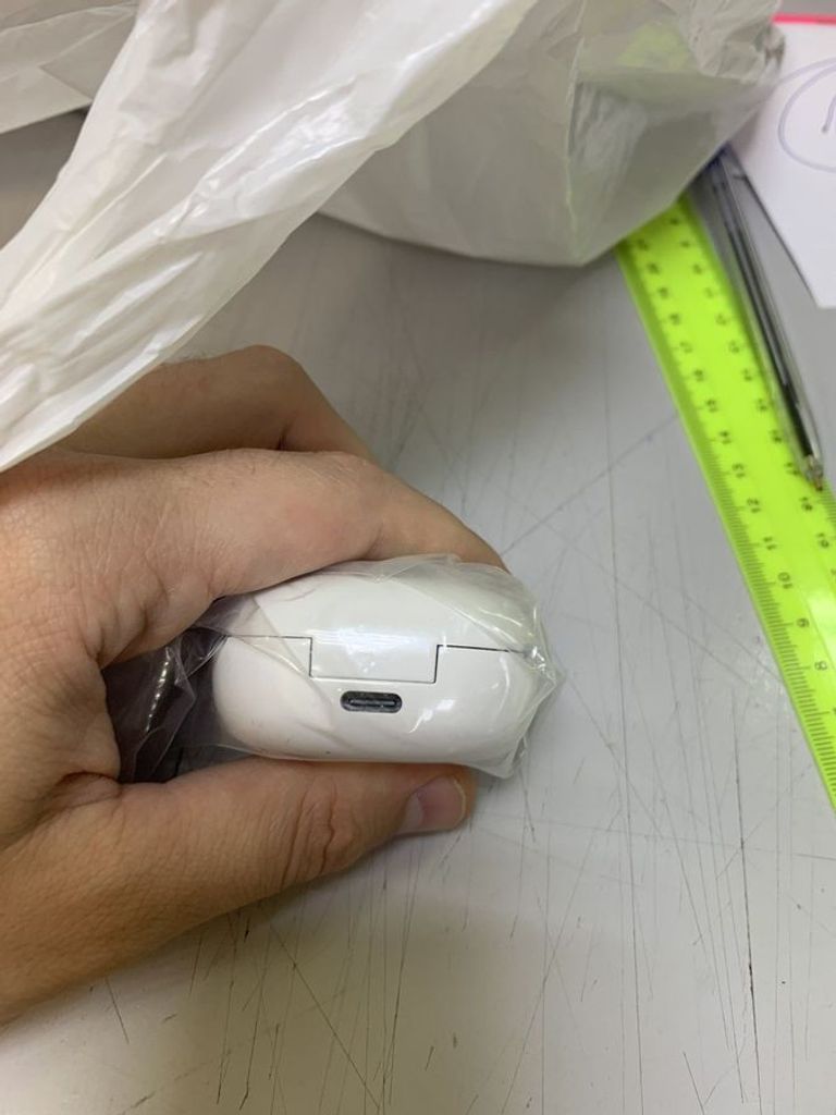 Дешиво Samsung galaxy buds fe sm-r400n с ломбарда