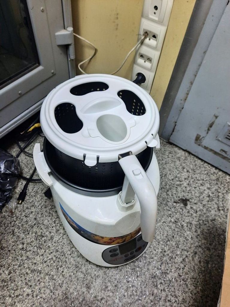 Оголошення Delonghi pastamore pmc110 pasta spaghetti cooker multi cooker Б/У