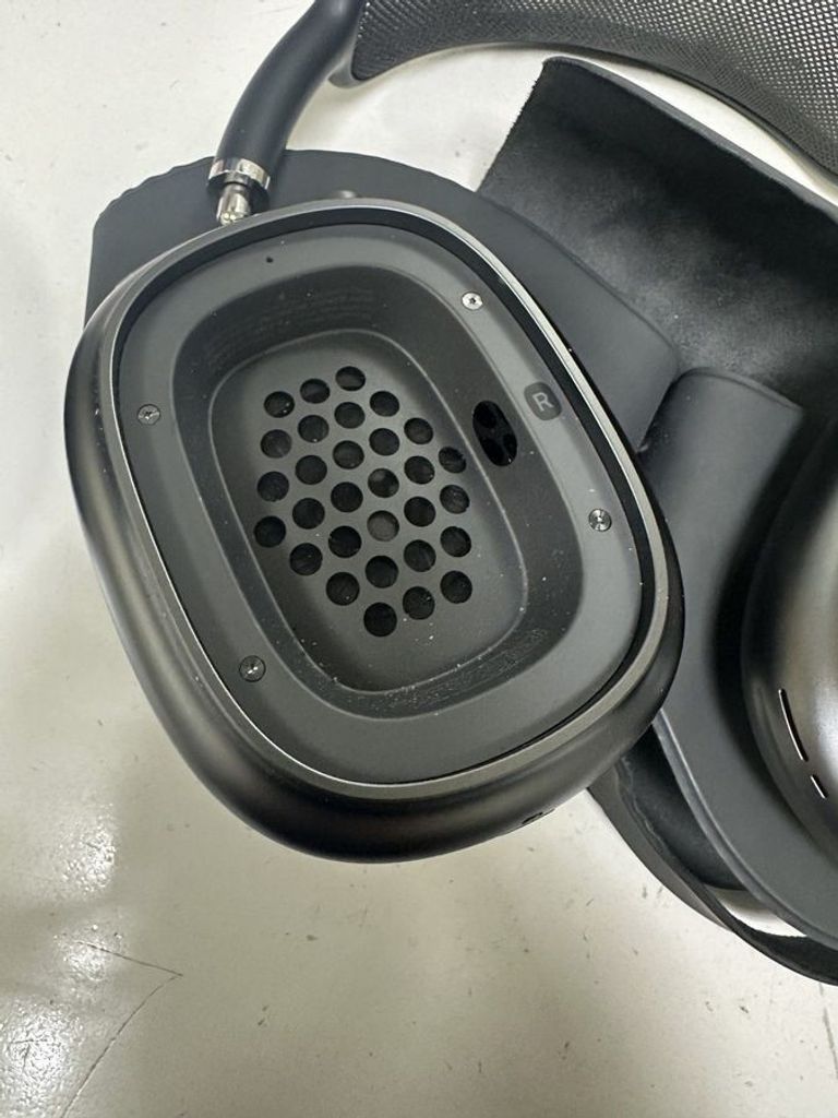 Дешево Apple airpods max з ломбарду