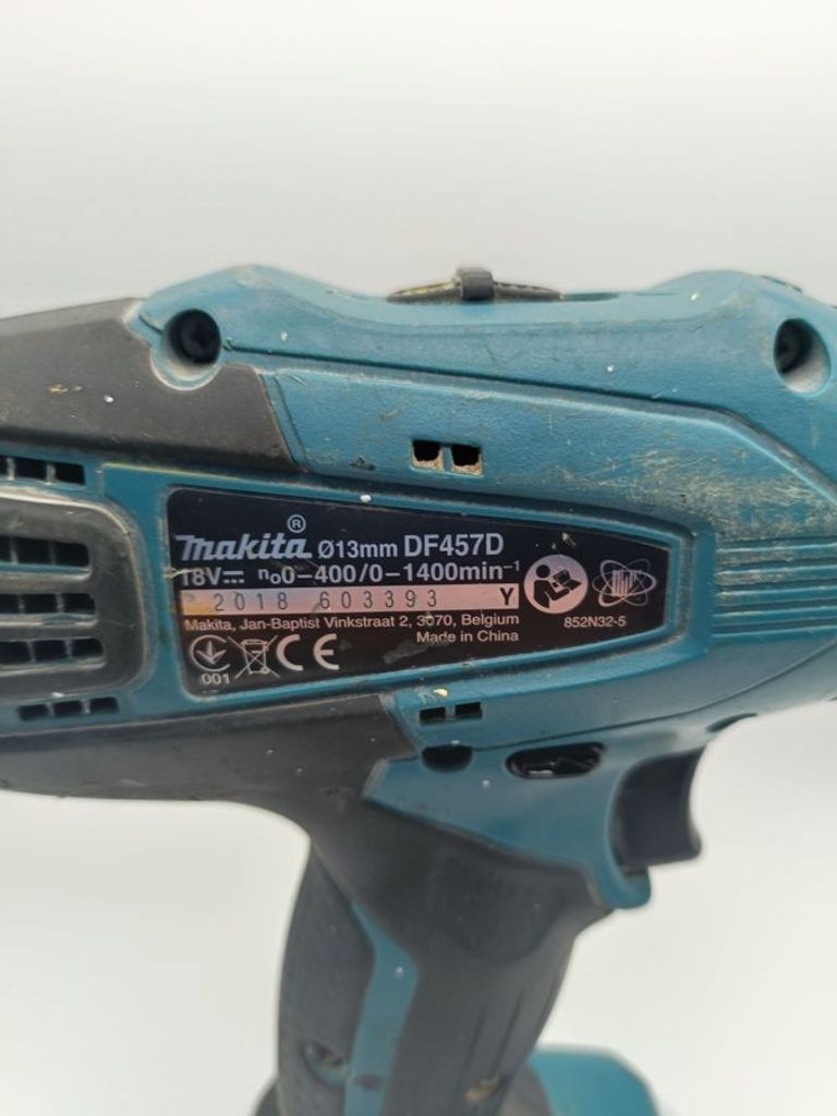 Дешиво Makita df 457d 2акб зп с ломбарда