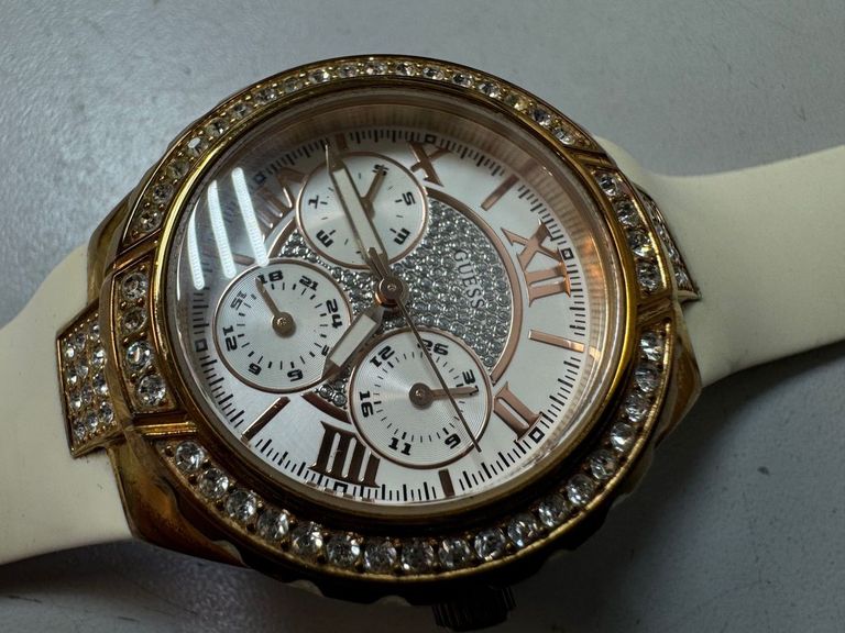 Купить Guess W0300L2 Б/У