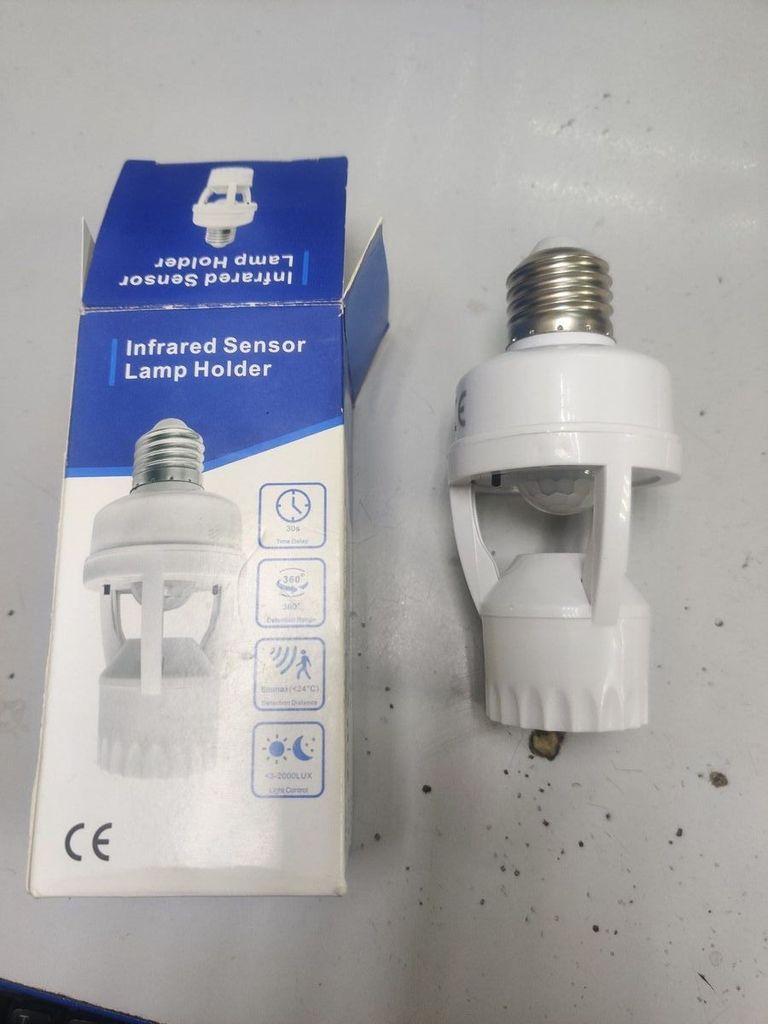 Дешиво Без Виробника патрон електричний з датчиком руху е27 с ломбарда