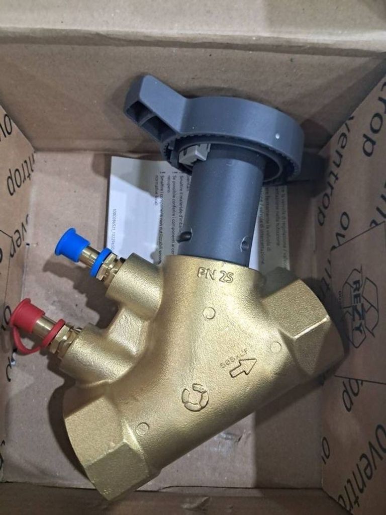 Купить Oventrop hydrocontrol v 1062410 Б/У