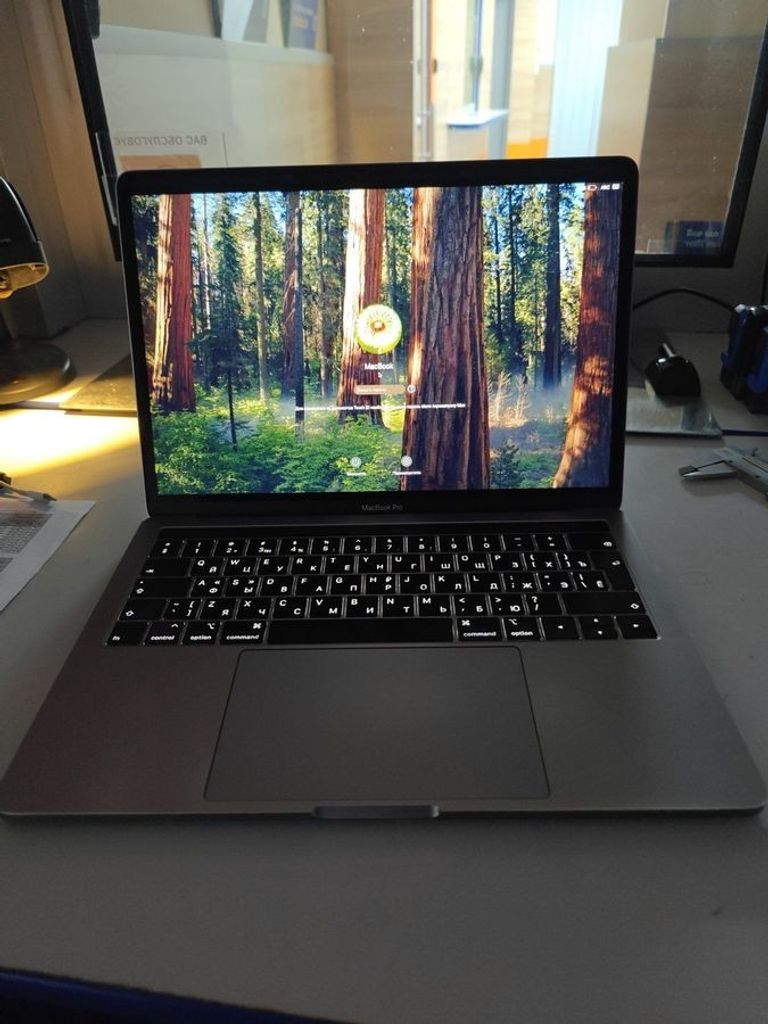 Розпродаж Apple macbook pro 2019 a2159 13,3" core i5 1,4ghz/ram8gb/ssd128gb/intel iris plus graphics 645, продавець Техноскарб