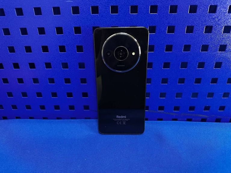 Дешево Xiaomi redmi a3 4/128gb з ломбарду