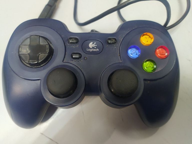 Купить Logitech Gamepad F310 Б/У