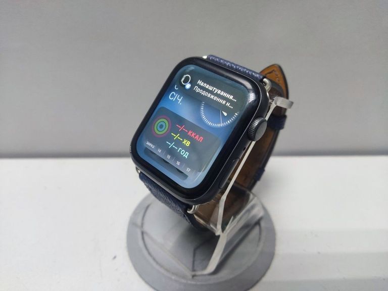 Купити Apple watch series 4 gps 44mm aluminium case Б/У